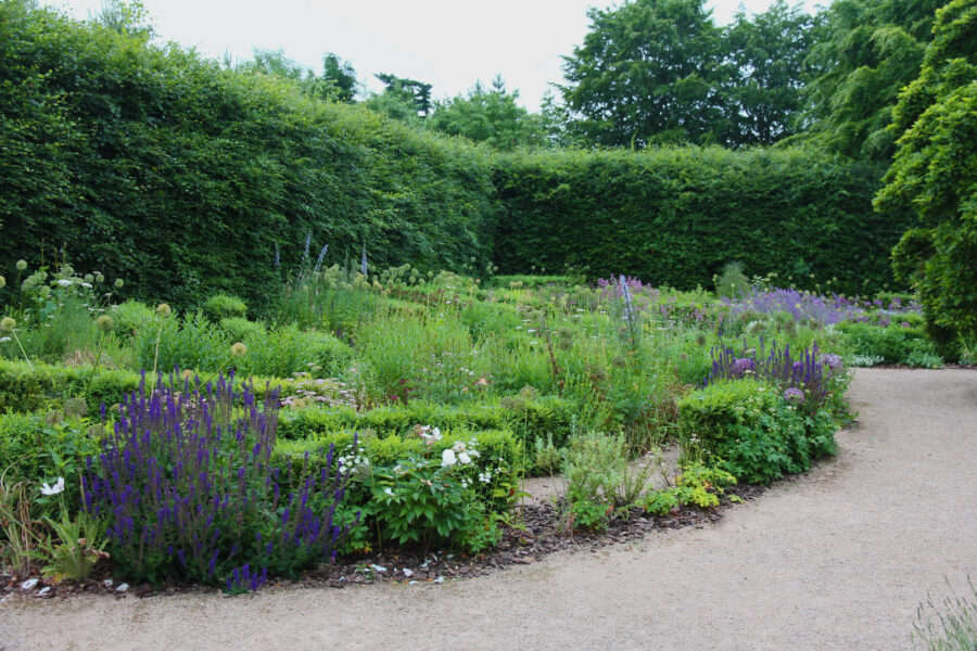 Far End - Hendy Curzon Gardens - A Modern Prairie Landscape