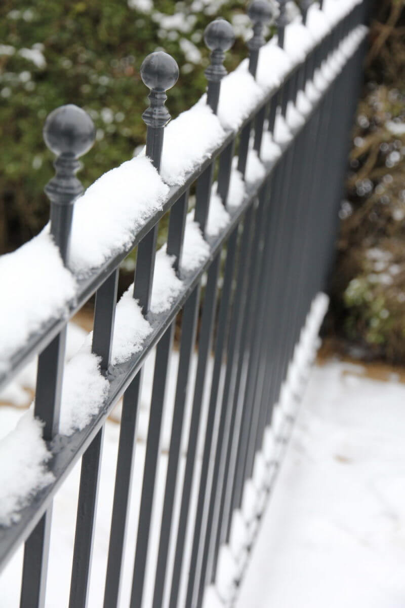 Winter railings in seasonal gardens